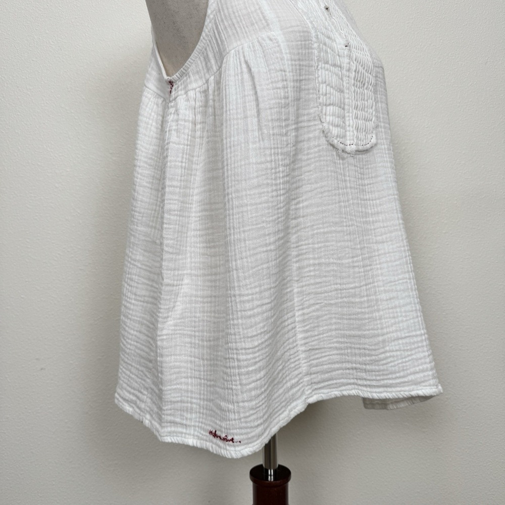 Gauzy White Cotton Top Womens‎ Large Beachy Relaxed Boho Tropical Breathable - Picture 4 of 16